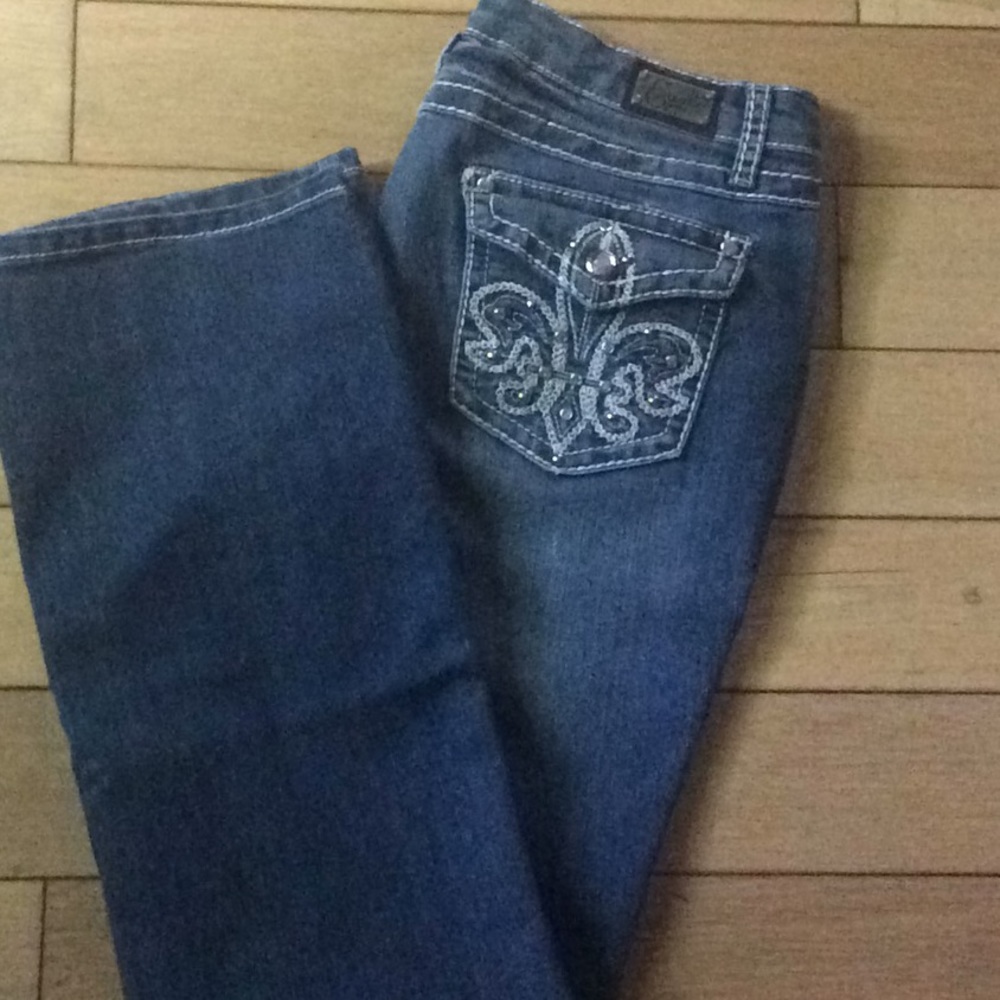 Earl boot cut jeans size 8